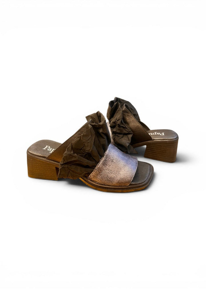 Papucei Leder Mules