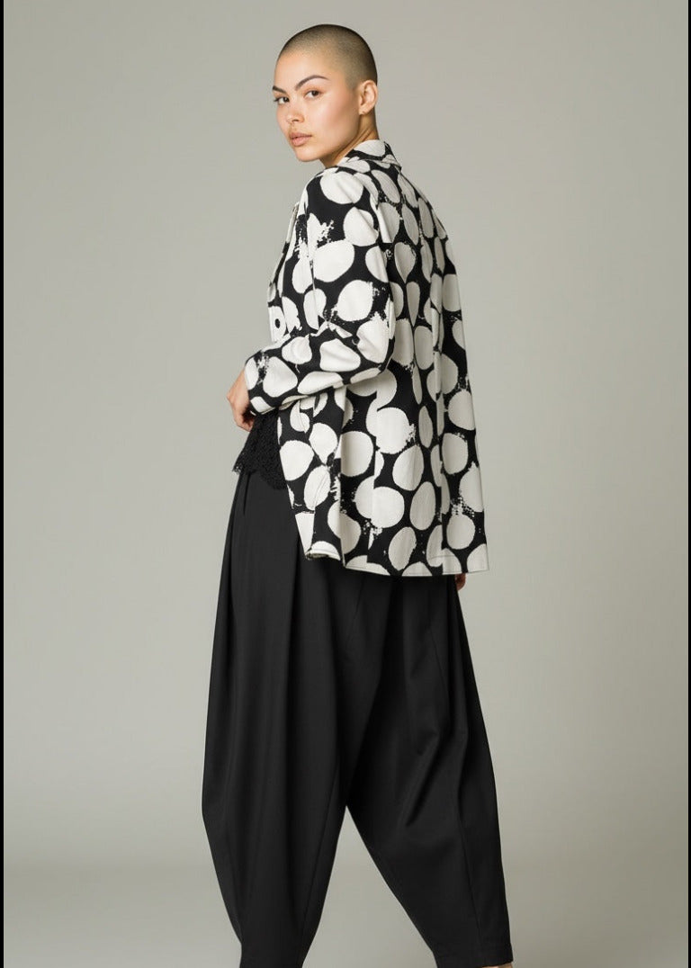 ELLi Blazer Black & White